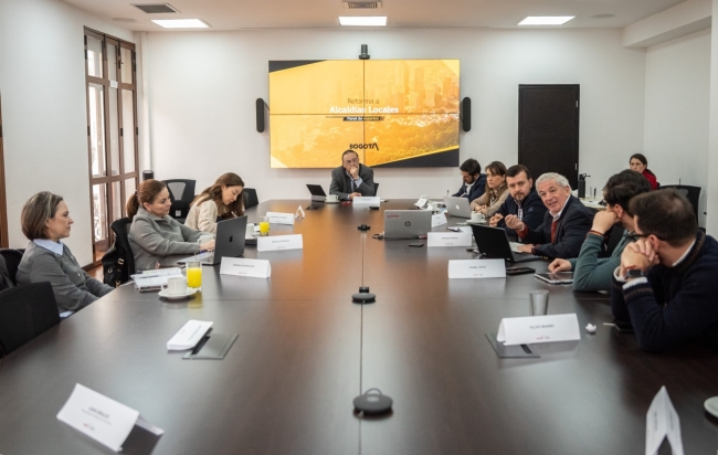 Mesa de expertos para mejorar la gestión territorial desde las alcaldías locales