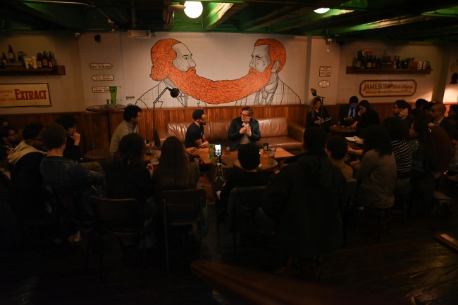 Charla gobierno de lo cotidiano