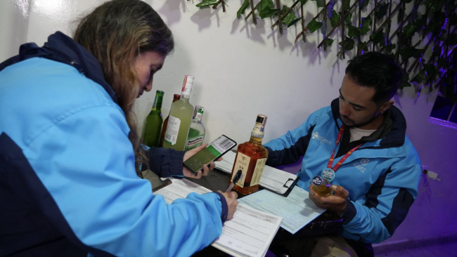 Operativo en Tunjuelito suspende 4 bares y recupera espacio público en El Carmen y San Vicente Ferrer