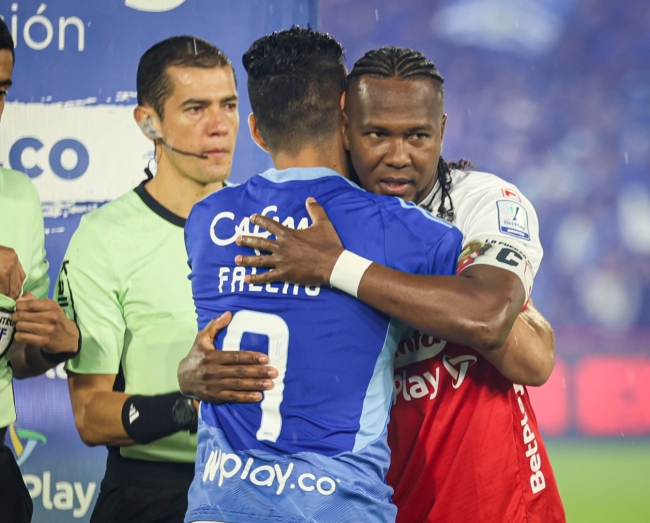 Clásico Millos Santa Fe Abrazo Falcao y Rodallega