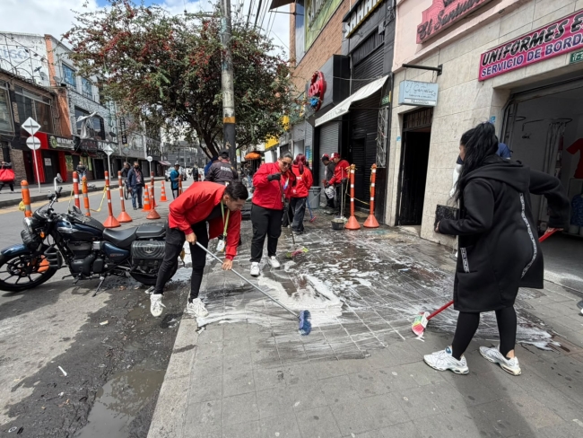 Jornada de embellecimiento y sensibilización transformó la zona Rosa del Restrepo 