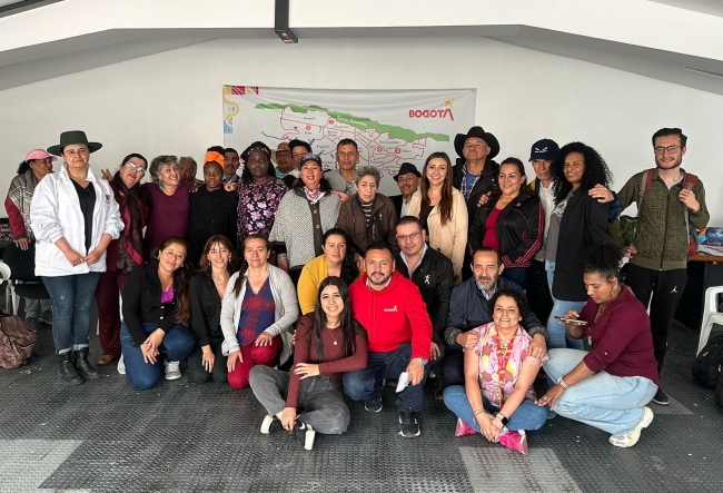 diálogo con víctimas del conflicto armado