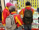 Golpe a la venta informal de celulares en Los Mártires