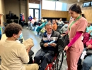 Kennedy entrega más de 600 dispositivos de asistencia para 461 personas con discapacidad 